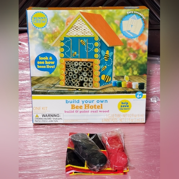 SOLD Bee Hotel Build Your Own and Checkers bundle - Picture 1 of 3